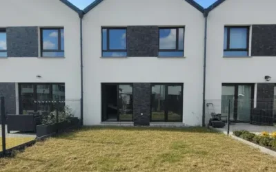 Dom z ogrodem 136 m² Klecina – gotowy bliźniak pod klucz - Netdomy