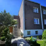 Dom 146 m² z ogrodem i 3‑stanowiskowym garażem – Konin Glinka, ul. Pionierów - Netdomy