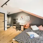 Skrajny szeregowiec pod klucz z ogrodem – Legnica Bielany 146 m² - Netdomy