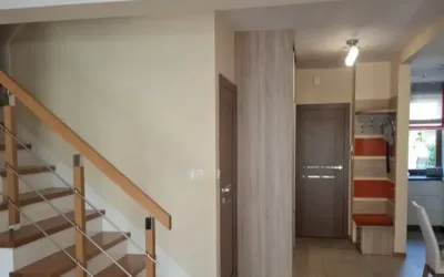 Dom szeregowy Białystok Bagnówka 140 m² z garażem i ogrodem - Netdomy