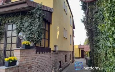 Duży dom wolnostojący z dodatkowym mieszkaniem – Koszalin Rokosowo - Netdomy