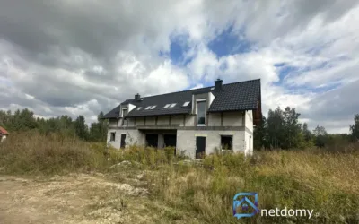 Bliźniak z garażami i dużą działką – Gniewomirowice k. Legnicy, 8 pokoi 240 m² - Netdomy