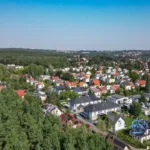 Bliźniak 212 m² z piwnicą i winoroślą – Jędrzychów, Zielona Góra - Netdomy