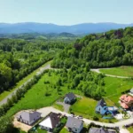 Dom z widokiem na Karkonosze i basenem – Jelenia Góra, Osiedle Europejskie - Netdomy