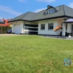 Nowoczesny dom 200 m² z widokiem na Tatry – Nowy Sącz, ul. Dunajcowa - Netdomy