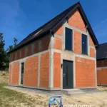 Nowoczesny wolnostojący dom z użytkowym poddaszem w zielonej części Jastrzębia-Zdroju - Netdomy