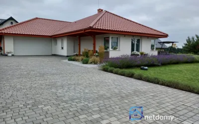 Dom parterowy wolnostojący z garażem dwustanowiskowym - Netdomy