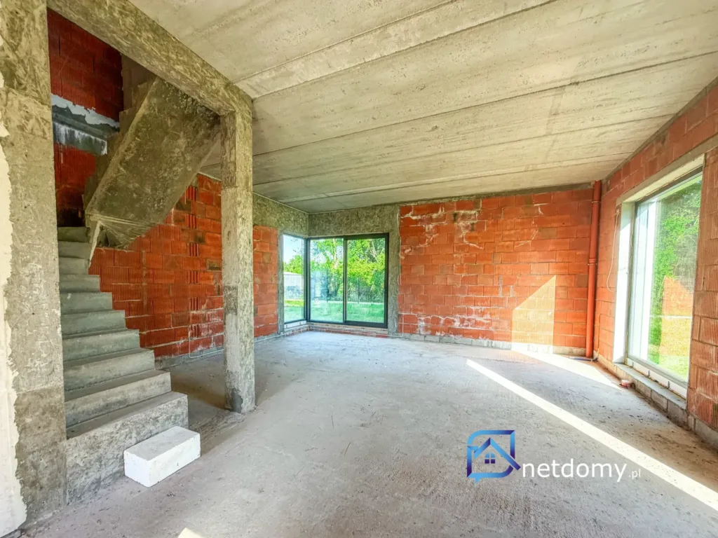 Duży bliźniak z garażem na 2 auta i działką 625 m² – Poznań Szczepankowo - Netdomy
