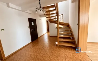 Dom wolnostojący na sprzedaż – Sulechów – rynek wtórny – ujęcie 4